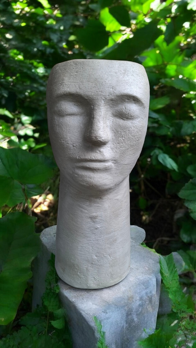 1000505795-3.png The 'Stillness' Collection Face Planters
