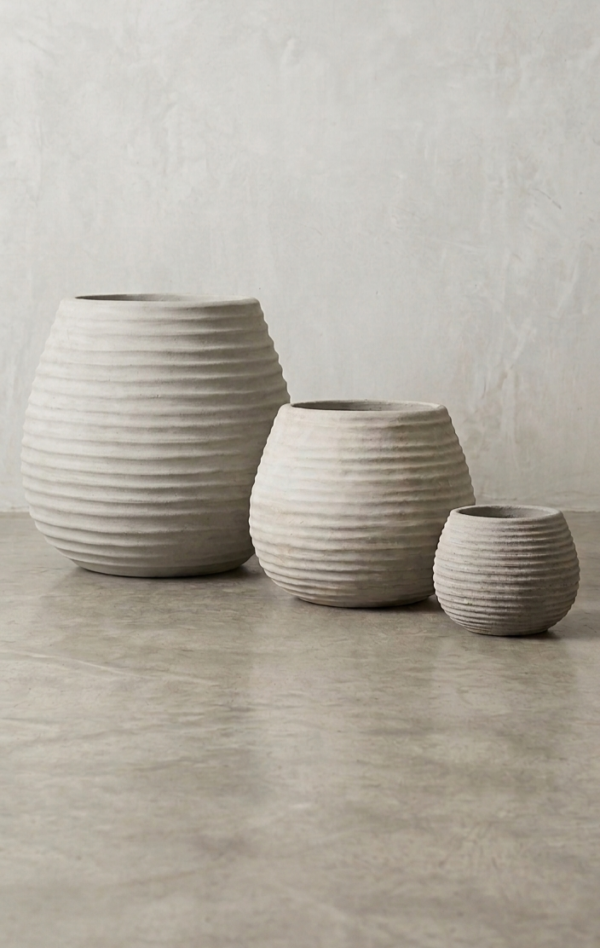 1000623219.png Ripple Range Planters