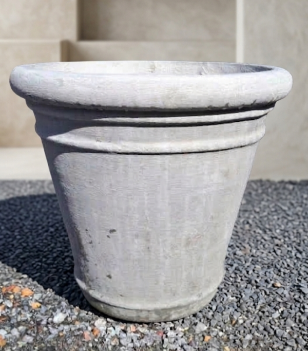 1000694200.png Heritage Double-Rib Urn Pot